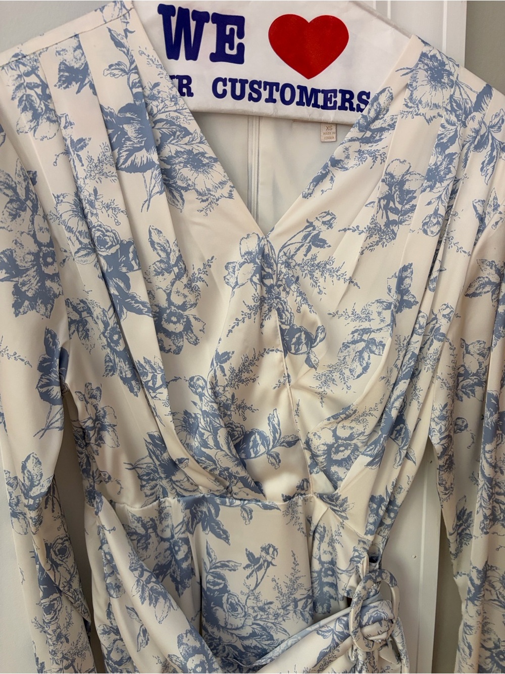 WAYF Long Sleeve Wrap Mini Dress in Ivory Toile / Blue Toile - Picture 4 of 5
